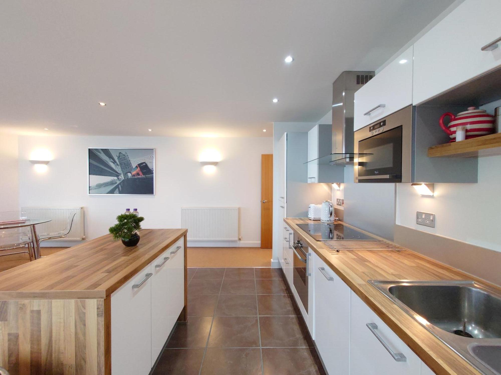 London Excel Stays - Three Bed Serviced Apartment Экстерьер фото