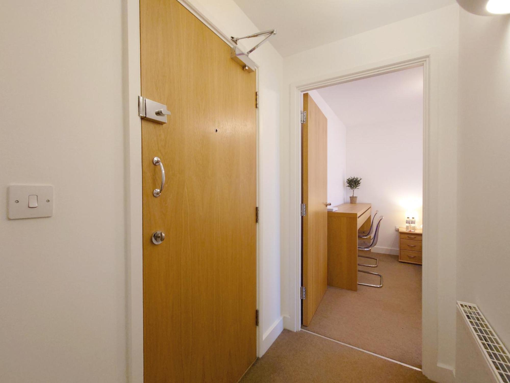 London Excel Stays - Three Bed Serviced Apartment Экстерьер фото